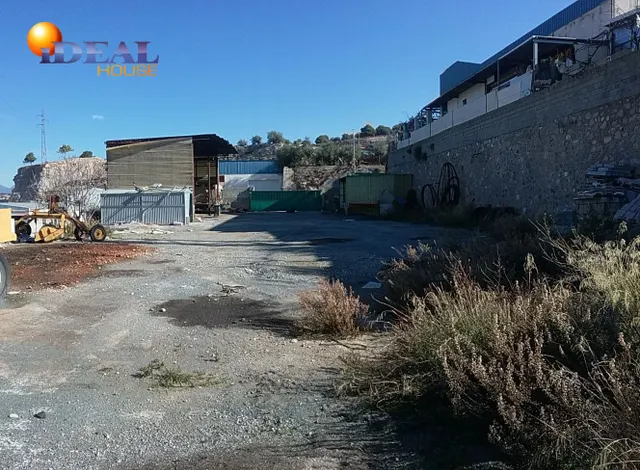 SOLAR INDUSTRIAL EN LAS CANTERAS, BARRIO DE MONACHIL — 5