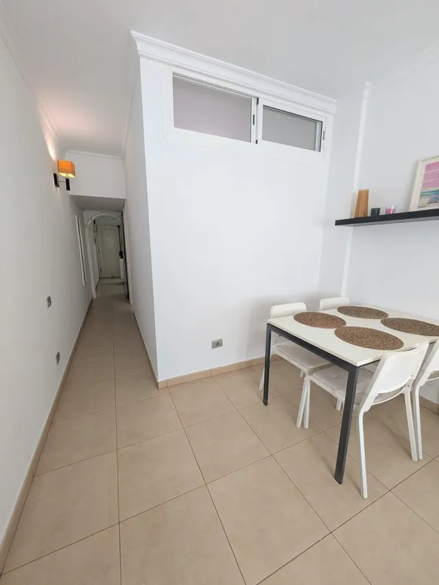 Se alquila piso por temporada con vistas al mar en playa las canteras — 9