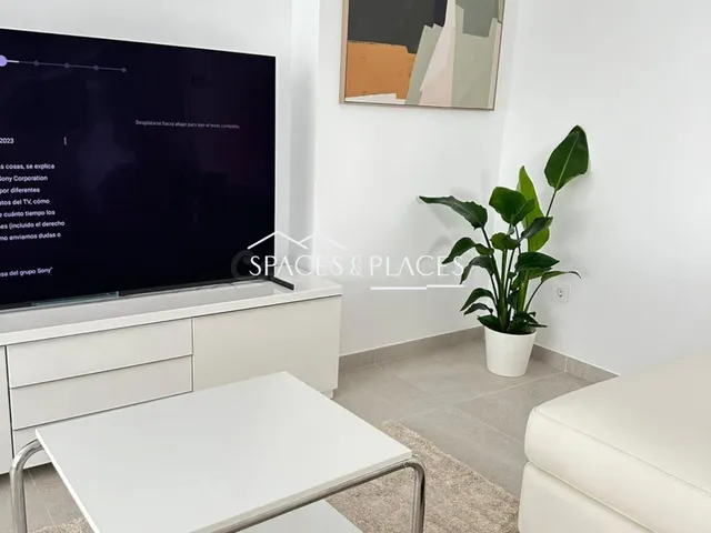 Piso de 3 habitaciones en alquiler en Ciudad de las Arts - foto 4