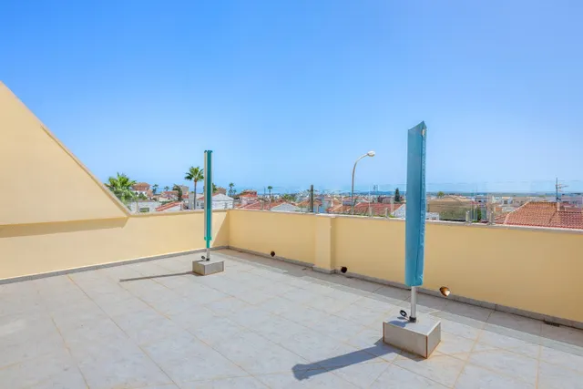 Chalet 5 habitaciones 252m² en venta - Costa blanca sur — 46