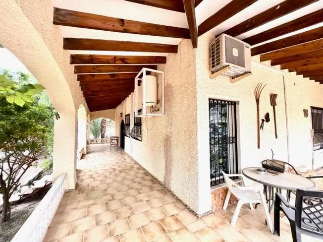 CHALET CON IDENTIDAD PROPIA¡¡ — 35