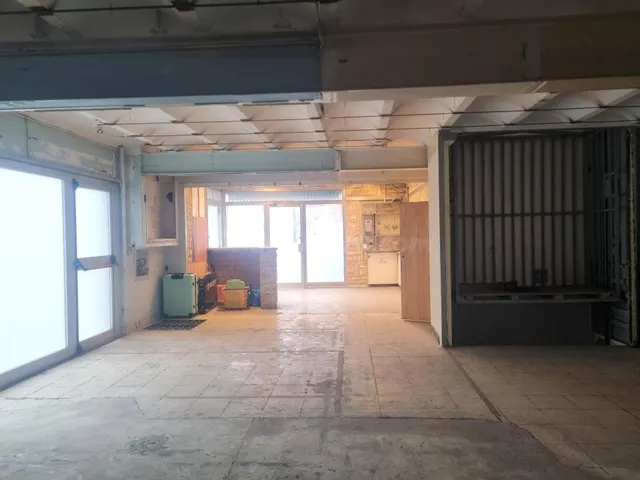 LOCAL COMERCIAL EN ALQUILER EN AMPOSTA - foto 2