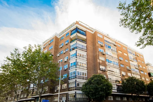 PRECIOSO ATICO A LA VENTA! - foto 2