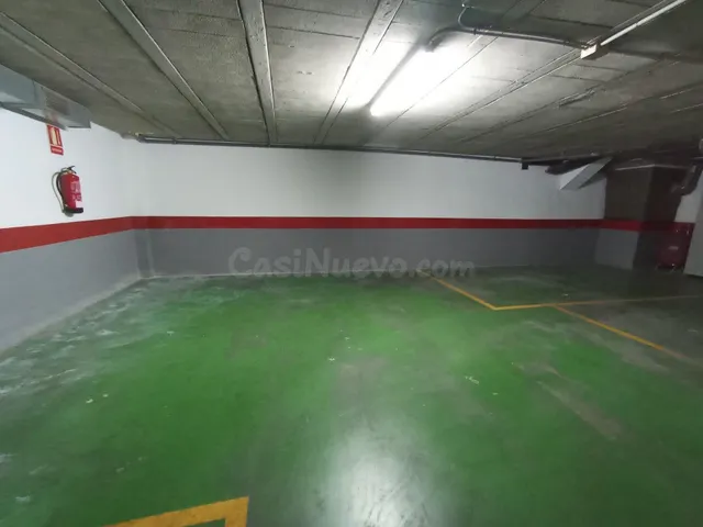 SE VENDE PLAZA DE GARAJE CON TRASTERO - foto 2