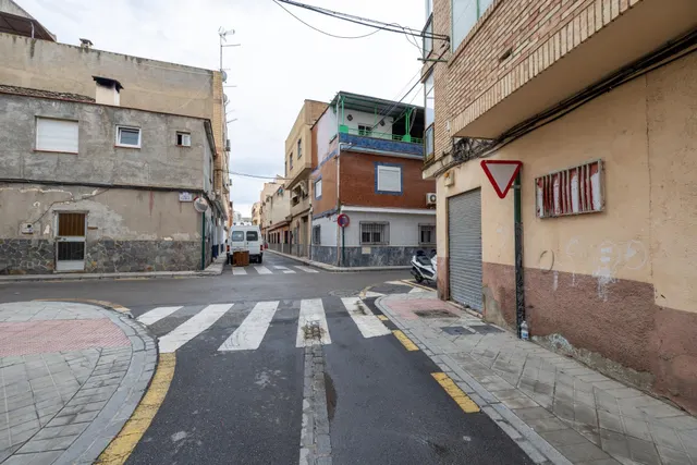 Local Comercial en Zaidín para Reformar - Excelente Ubicación — 8