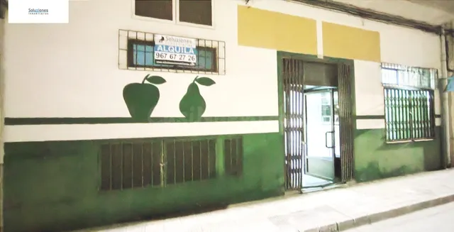Local comercial en Paseo de la Estación — 3