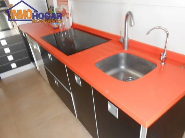 CHALET DE LUJO, 1000 m de parcela, 4 DOR,3 BAÑOS, PIS EXCELENTENTES CALIDADES A 200 m DE LA PLAYA!! — 12