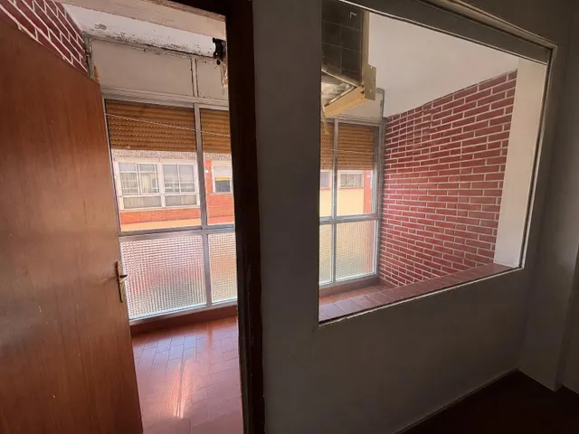 Piso para reformar en La Almozara — 12
