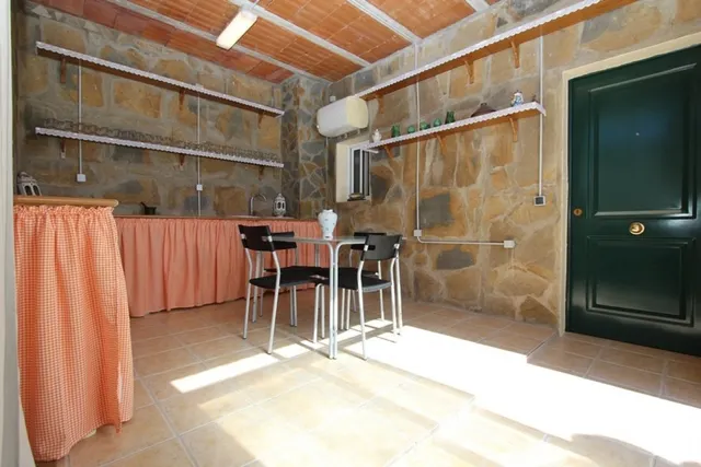 villa independiente 1º linea de playa cabopino — 44