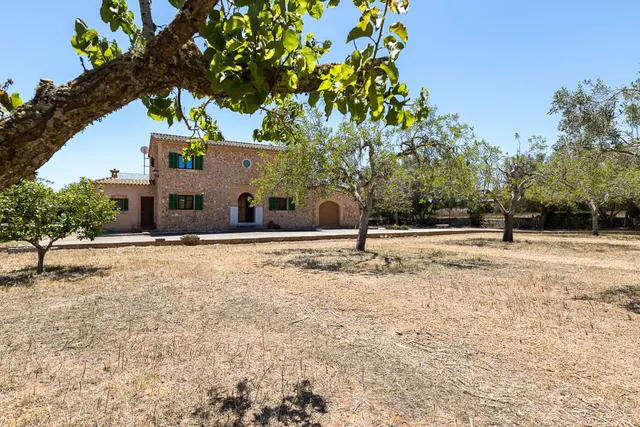 Finca Rústica en Algaida con piscina, privacidad y carácter mallorquín — 45
