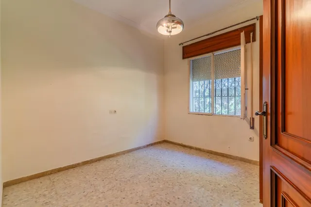 MAGNÍFICO CHALET EN CREVILLET — 39