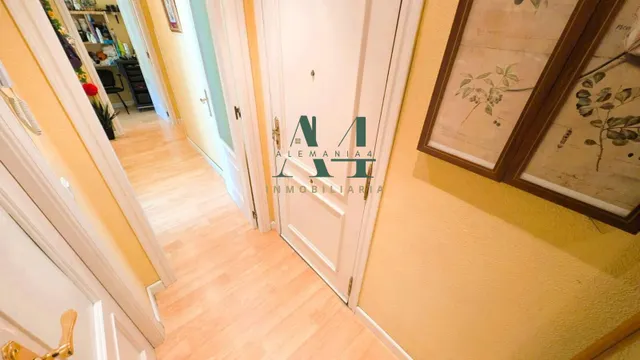 Preciosa vivienda en camino llano — 28