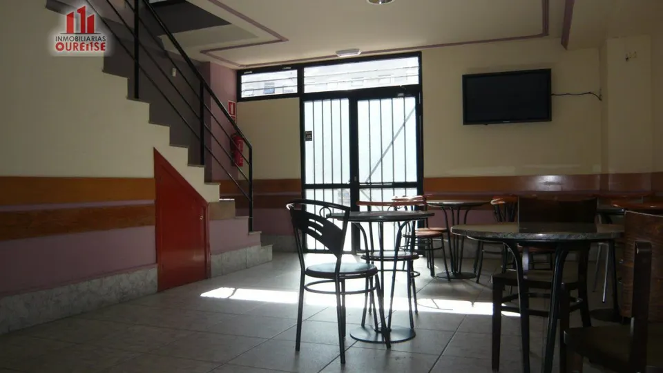 CAFETERIA CON TERRAZA PROXIMA A LA ESTACIÓN DE AUTOBUSES DE OURENSE