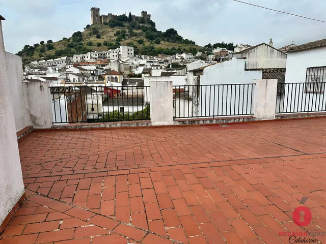 GRAN CASA JUNTO AL AYUNTAMIENTO DE ALMODÓVAR DEL RÍO - VISTAS AL CASTILLO — 45