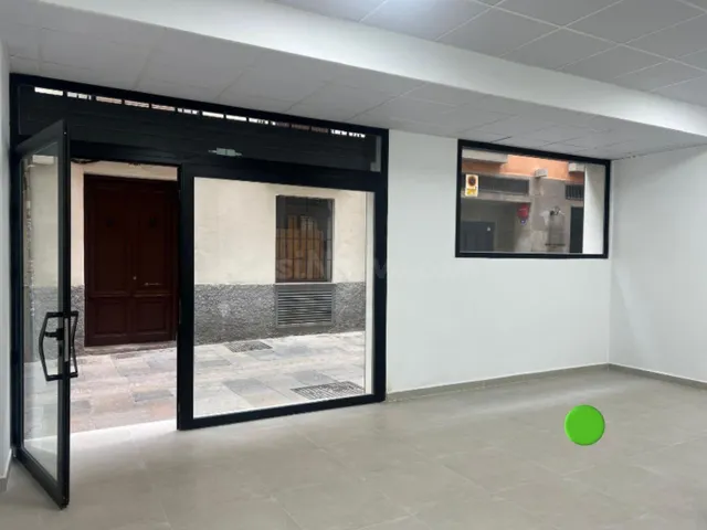 LOCAL COMERCIAL DE 311 m2 EN ALQUILER EN CALLE CRUZ – CENTRO - foto 2