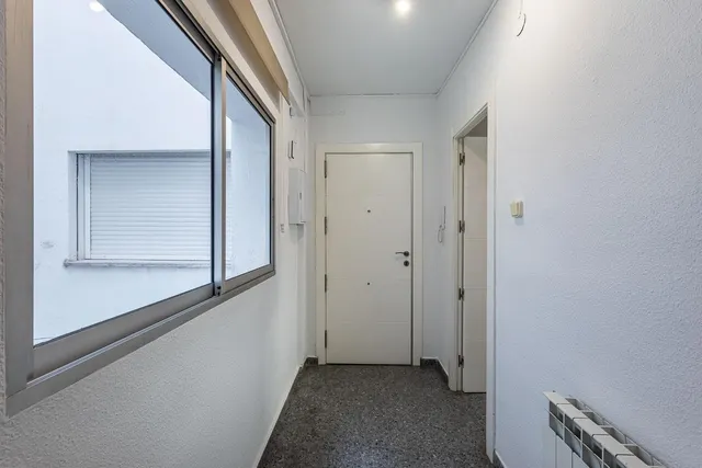 Piso amplio y luminoso en Ronda–Arabial — 24