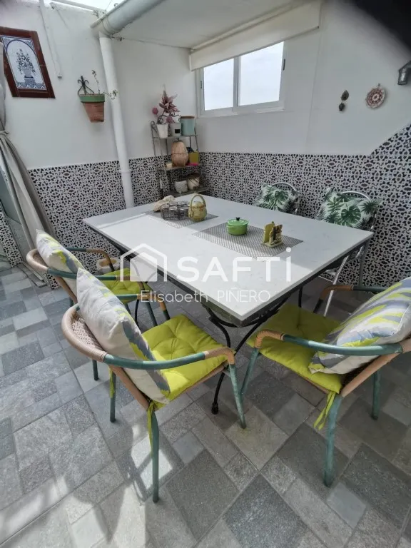 «Oportunidad: inmueble para subsanación de asentamiento y fisuras recurrentes» — 22