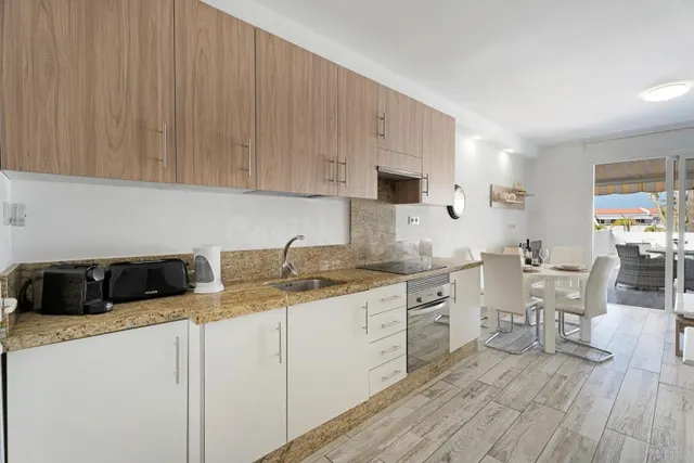 Apartamento en San Eugenio Alto. Adeje - foto 3