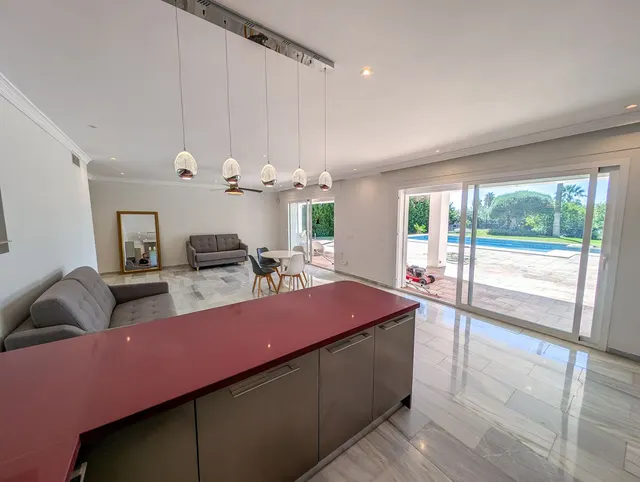 Chalet 5 habitaciones 583m² en venta - Marbella — 8