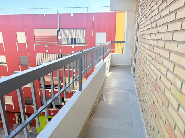 TOTALMENTE REFORMADO  A ESTRENARE, PISO EN BUENA ZONA,   EXTERIOR, MUY LUMINOSO. — 9