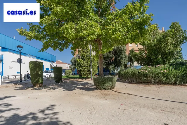 Encantadora Casa Reformada en Ogijares con Vistas y Espacios para Disfrutar — 49