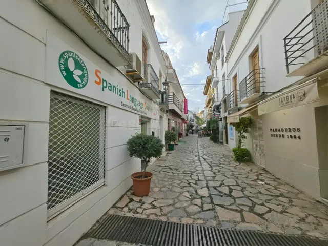 Local comercial casco antiguo Estepona