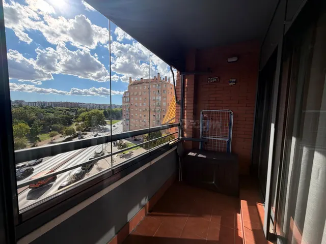 URBAMAR vende espectaculares vistas al parque en Carabanchel - foto 5