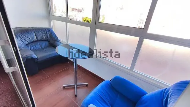 Alquiler de piso en Calle Arquitecto Guillermo Langle — 23