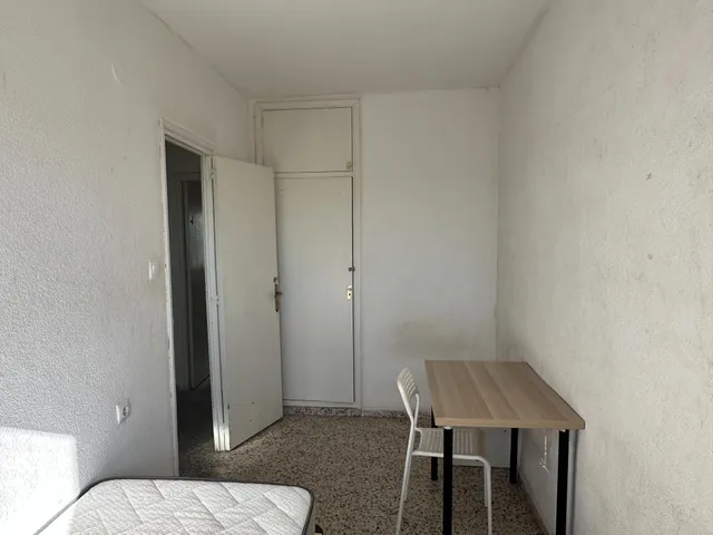 Oportunidad en alquiler de piso de 3 dormitorios — 14