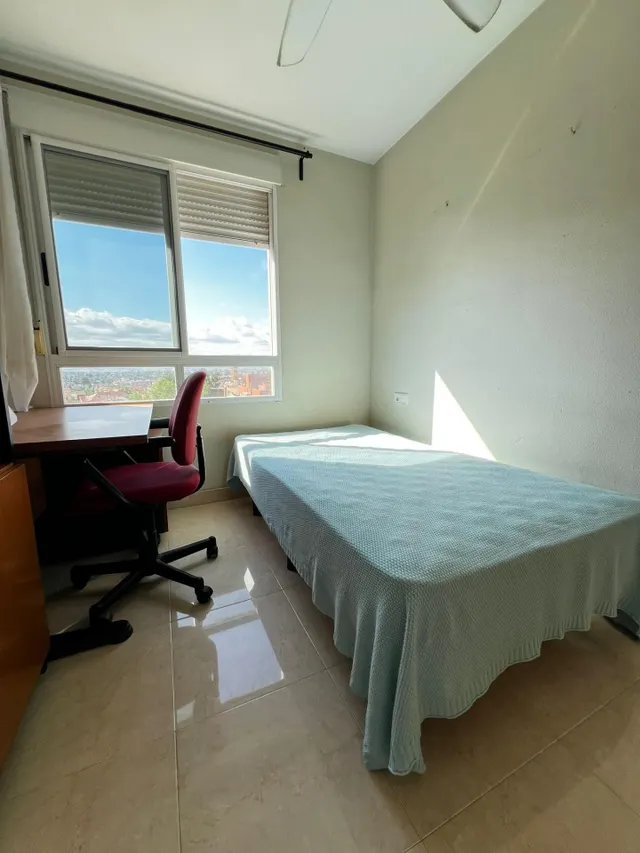 Acogedor Piso en La Ñora, Ideal para Estudiantes o Trabajadores — 13