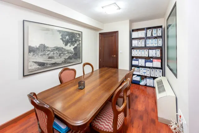 Magnífica oficina en venta — 12