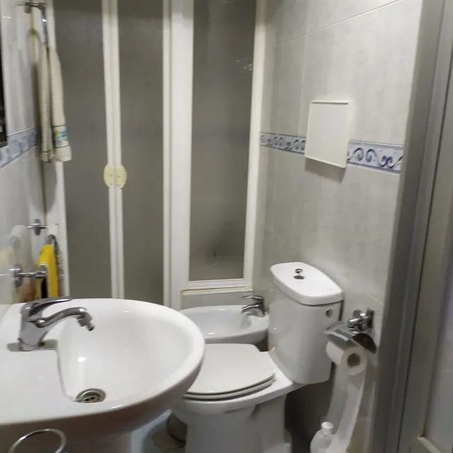 SE VENDE PISO DE 3 habitaciones EN PADRON — 13