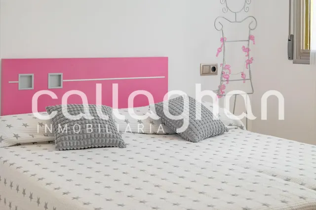 Esquinero adosado en Calle Llarg, Playa Casablanca — 25