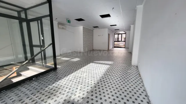 LOCAL COMERCIAL EN EL CENTRO DE ÁVILA - foto 2
