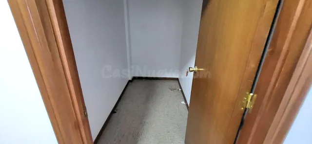 ¡¡AMPLIA OFICINA EN AVENIDA JESÚS RESCATADO!! - foto 4