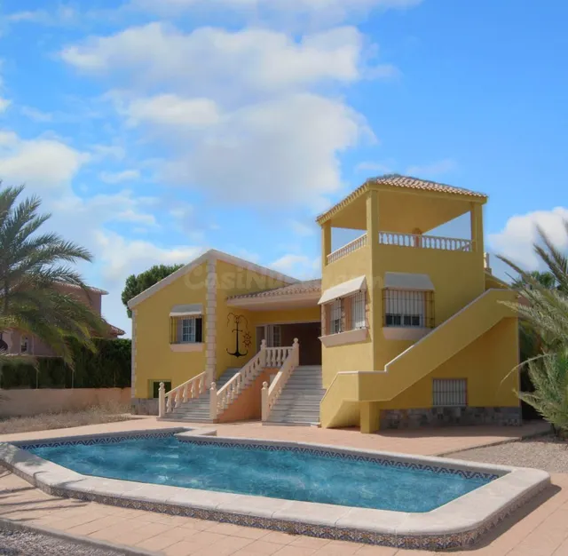 Casa-Chalet en Venta en Manga Del Mar Menor, La Murcia - foto 2