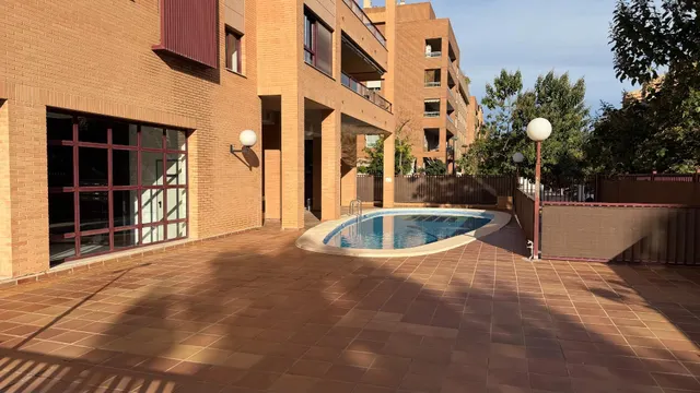 ¡Ático duplex con Terraza, Piscina y Pista de Padel en Maestro Rodrigo! — 44