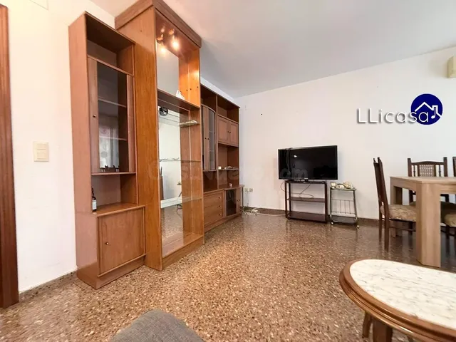 VENTA DE PISO ¡Oportunidad única en el corazón de La Eliana! - foto 3