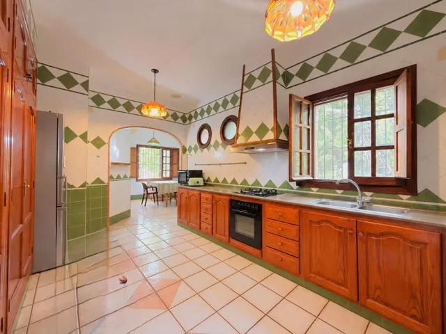 Chalet en Beniarjó con casa de invitados, piscina, jardines y vistas despejadas de 360° — 42