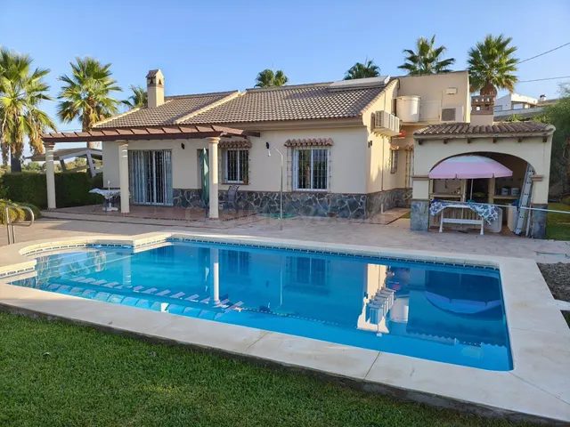 Acogedora casa de campo de una sola planta con piscina priva - foto 4