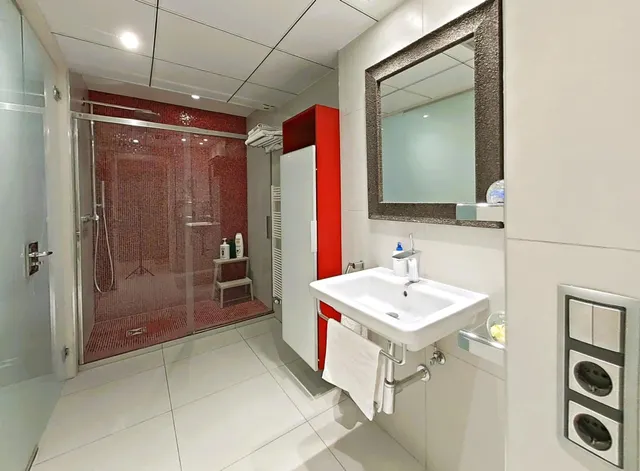 Espectacular ático reformado con terraza privada de 100 m2 en gràcia, Sabadell — 16