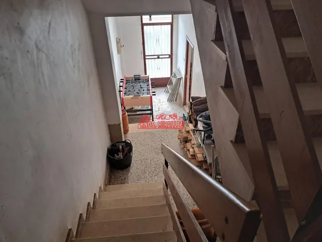 ¡INTERESANTE CASA EN ASPE CON LOCAL Y SOLARIUM. IDEAL PARA REUNIONES — 10