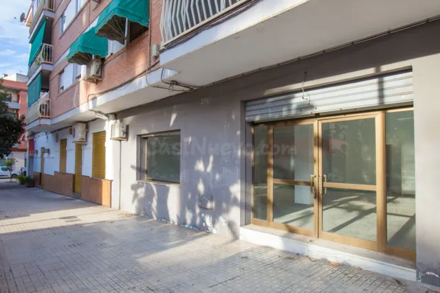 Magnifico local en motril