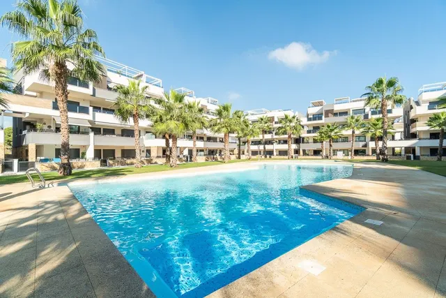 Apartamento 2 habitaciones 81m² en venta - PAU 8 — 26