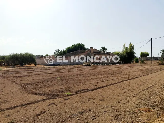 Fantástica casa rural con terreno muy cerca de la ciudad de  - foto 2
