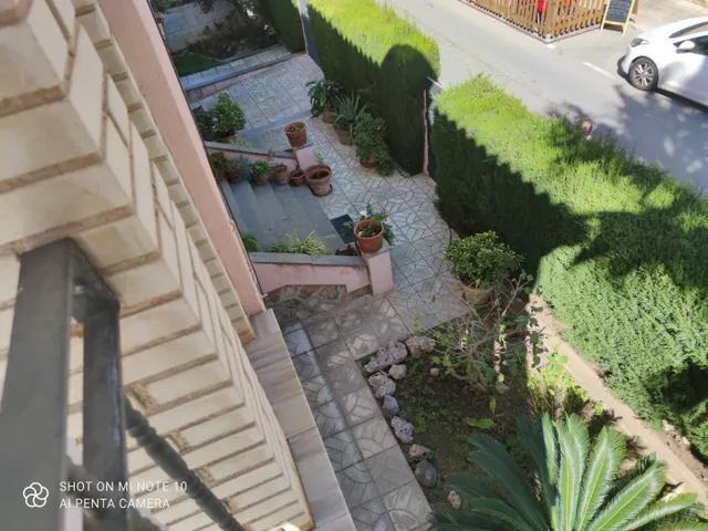 IMPRESIONANTE CHALET EN EL CENTRO DE VENDRELL — 40