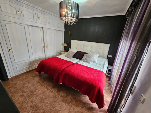 Chalet Adosado en Dolores — 9