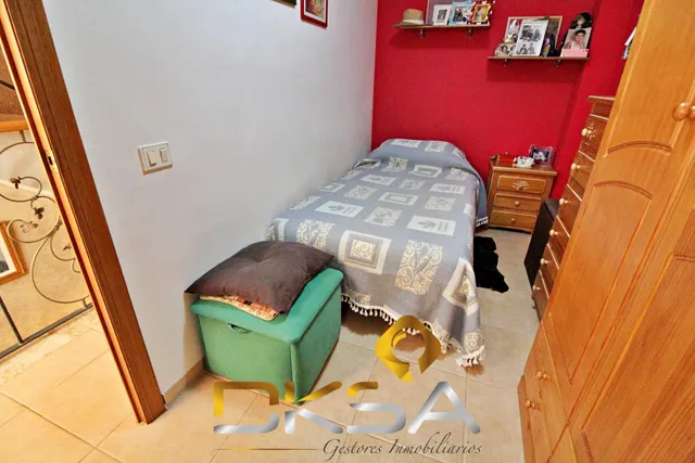 Bonito adosado en la calle Santa Cristina de Vila-real — 28