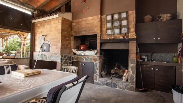 Chalet en sax buena zona para vivir todo el año. — 35