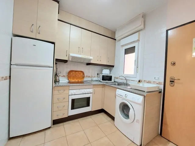 Apartamento de 2 dormitorios en Los Collados - foto 4